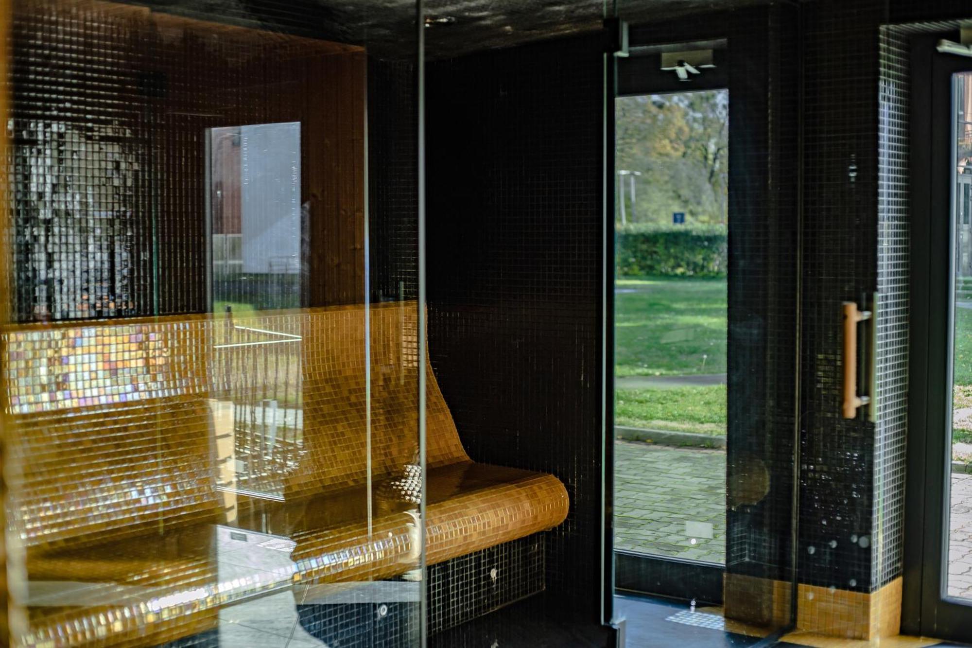 Prawdzic Resort & Wellness Gdansk Bagian luar foto